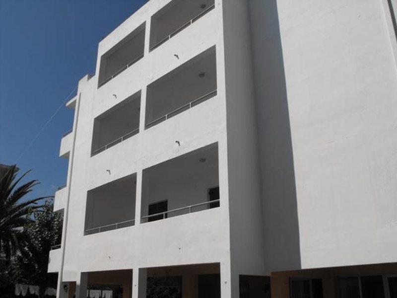 Kantaros Apartments Ipsos Exterior photo